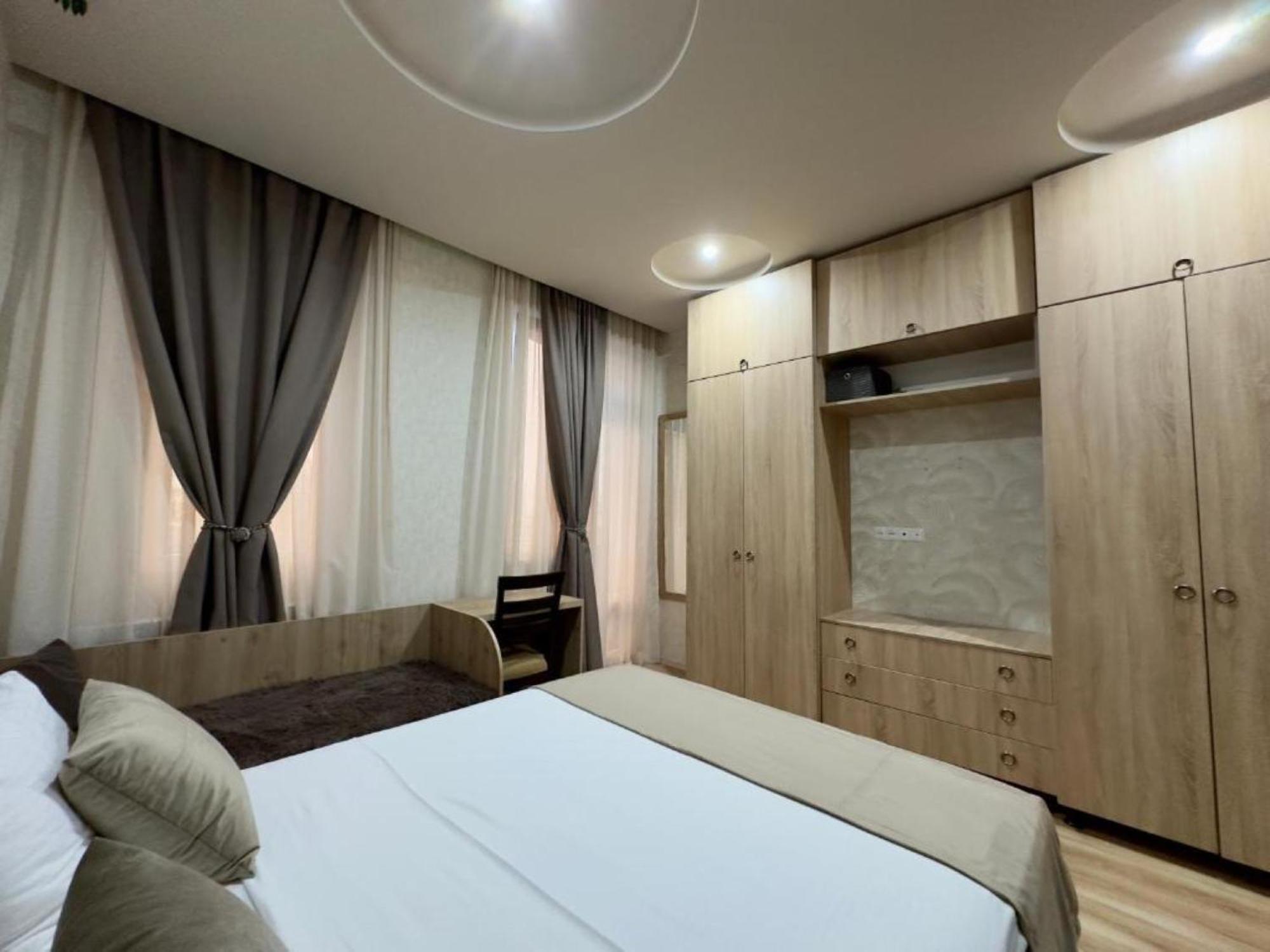 Elite Home Μπατούμι Δωμάτιο φωτογραφία